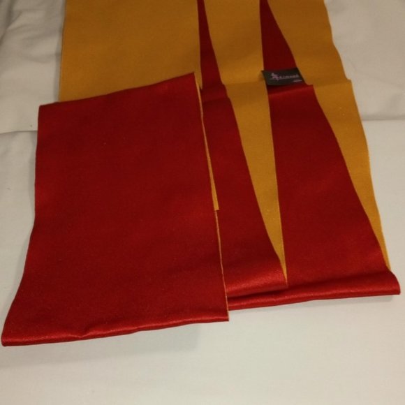 Vibrant Red and Yellow Kimono with Traditional Elegance - Picture 5 of 7